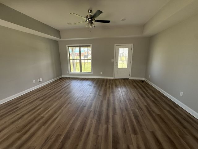 109 Morningside Dr, Clarksville, TN 37042
