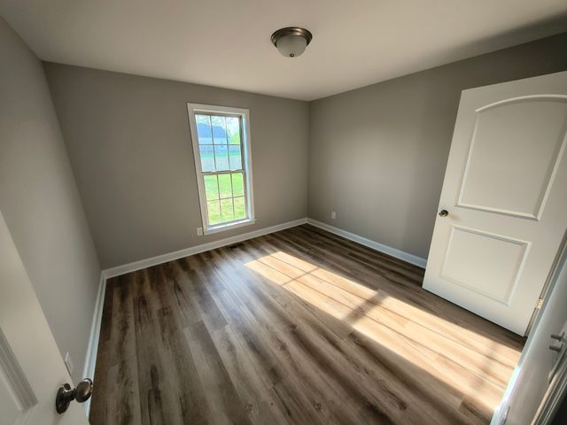 109 Morningside Dr, Clarksville, TN 37042