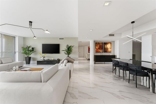 330 Sunny Isles Blvd 5-2304, Sunny Isles Beach, FL 33160