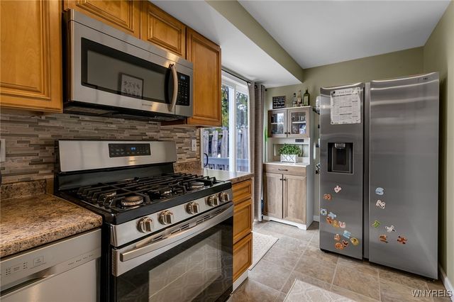 114 Lincoln Street, Lancaster, NY 14043