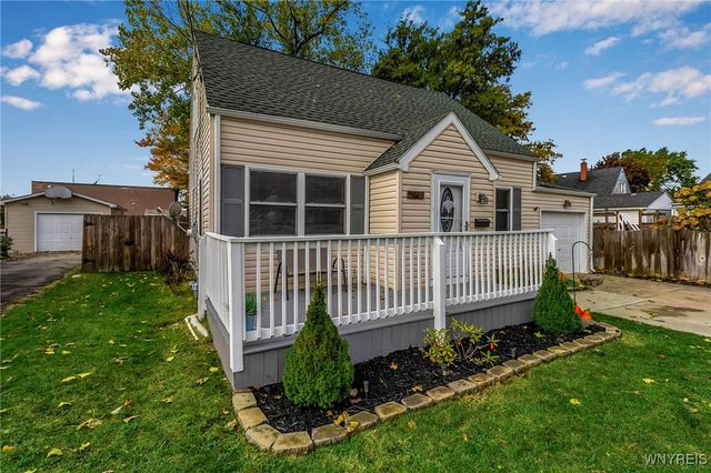 114 Lincoln Street, Lancaster, NY 14043