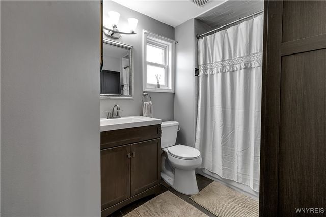 114 Lincoln Street, Lancaster, NY 14043