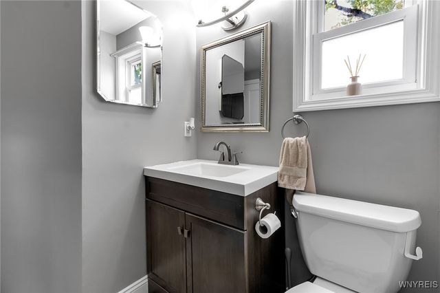 114 Lincoln Street, Lancaster, NY 14043