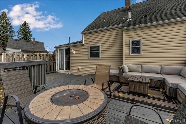 114 Lincoln Street, Lancaster, NY 14043