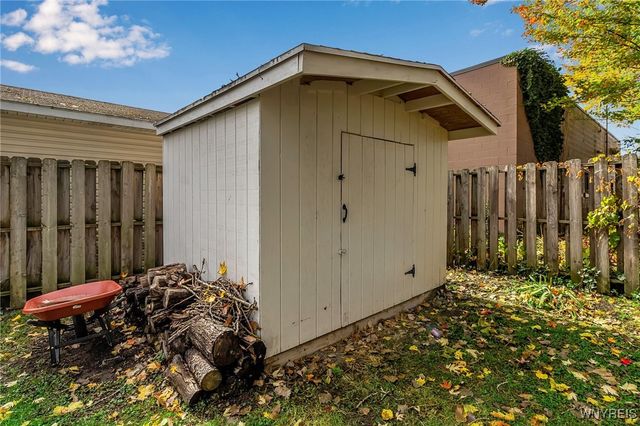 114 Lincoln Street, Lancaster, NY 14043