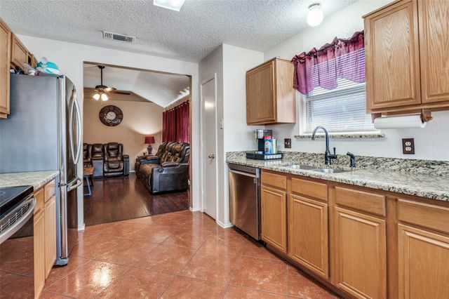 3132 Pheasant Run Court, Grand Prairie, TX 75052