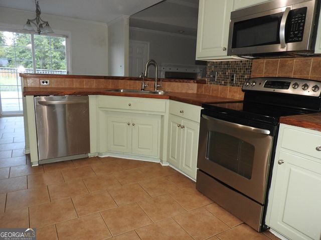 2943 Findley Chase, Valdosta, GA 31605