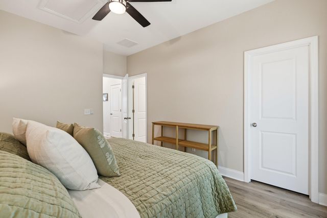 1604 Twin Rivers Drive, Wando, SC 29492