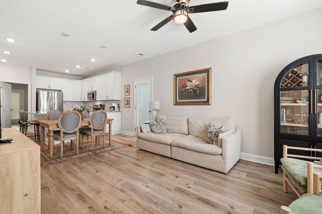 1604 Twin Rivers Drive, Wando, SC 29492