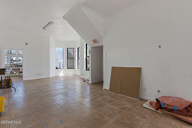 1331 Wyoming Avenue, El Paso, TX 79902