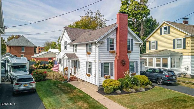 14 Locust Street, Glens Falls, NY 12801