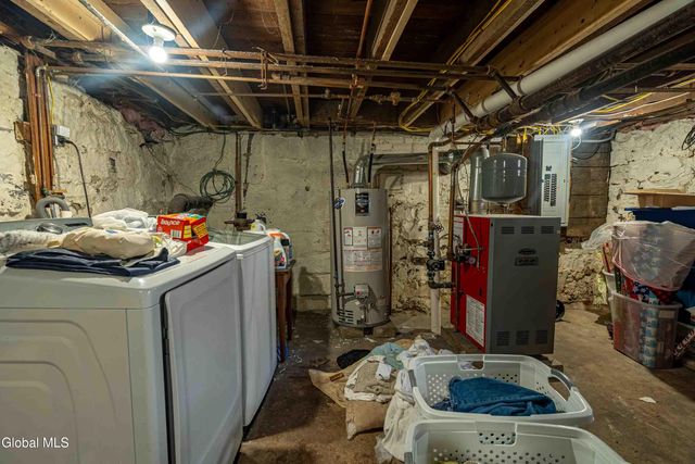 14 Locust Street, Glens Falls, NY 12801