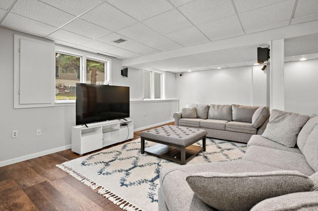 21245 123rd Avenue N, Rogers, MN 55374