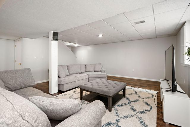 21245 123rd Avenue N, Rogers, MN 55374