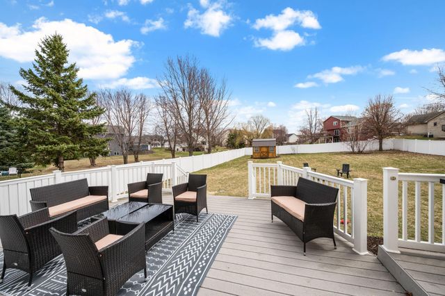 21245 123rd Avenue N, Rogers, MN 55374