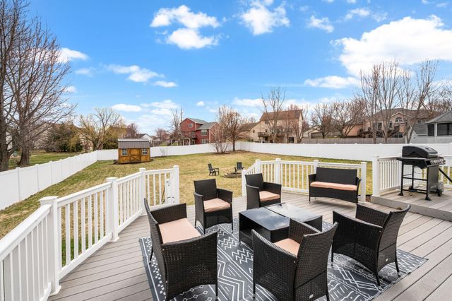 21245 123rd Avenue N, Rogers, MN 55374