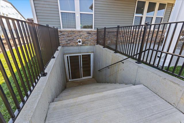 407 S Landon Lane 407 S Landon Lane, Springfield, OH 45505