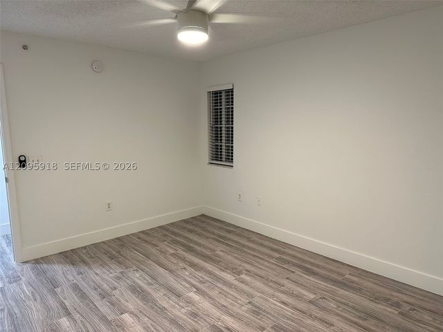 5001 Wiles Rd 207, Coconut Creek, FL 33073