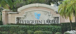 5001 Wiles Rd 207, Coconut Creek, FL 33073