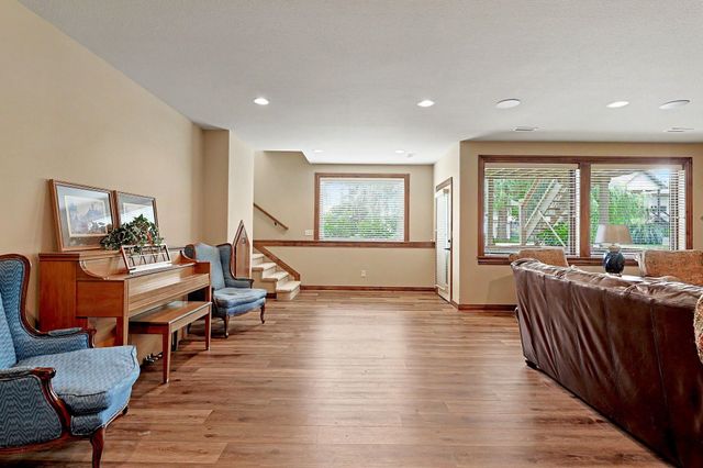 1610 N Graystone, Wichita, KS 67230