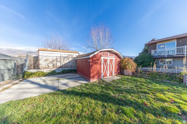 75 E MONTICELLO DR, Kaysville, UT 84037
