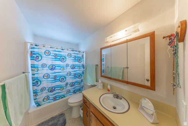 75 E MONTICELLO DR, Kaysville, UT 84037