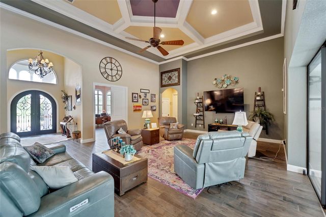 304 HAWK TALON DRIVE, Lithia, FL 33547