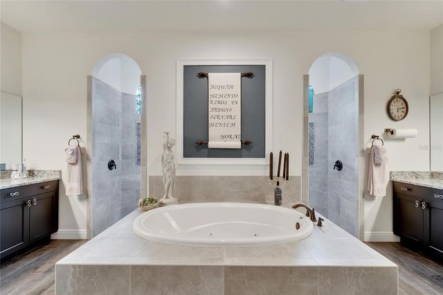 304 HAWK TALON DRIVE, Lithia, FL 33547