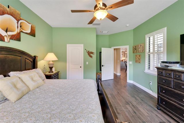 304 HAWK TALON DRIVE, Lithia, FL 33547