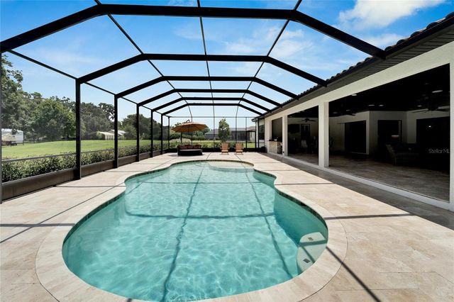 304 HAWK TALON DRIVE, Lithia, FL 33547