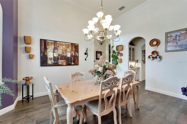 304 HAWK TALON DRIVE, Lithia, FL 33547