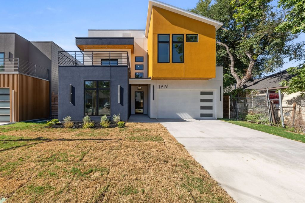 1919 Nomas Street, Dallas, TX 75212