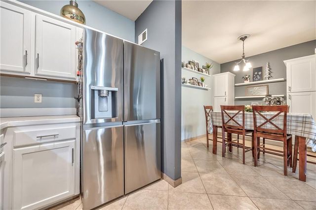 1202 N Martway Drive 104, Olathe, KS 66061