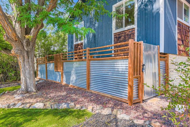 6895 S Webster Street, Littleton, CO 80128