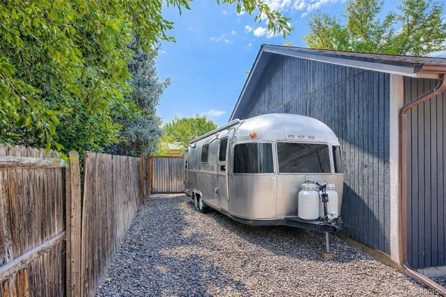 6895 S Webster Street, Littleton, CO 80128