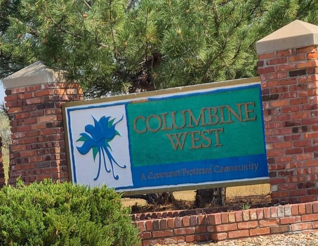 6895 S Webster Street, Littleton, CO 80128