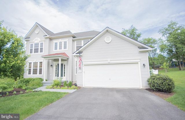 567 RIVANNA RUN, Falling Waters, WV 25419