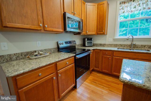 567 RIVANNA RUN, Falling Waters, WV 25419