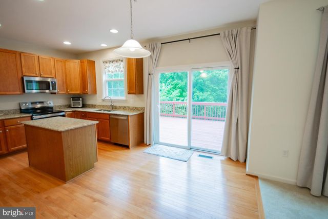 567 RIVANNA RUN, Falling Waters, WV 25419