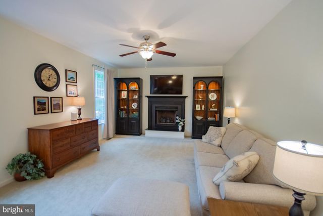 567 RIVANNA RUN, Falling Waters, WV 25419