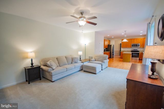 567 RIVANNA RUN, Falling Waters, WV 25419