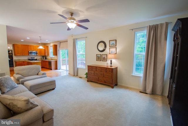 567 RIVANNA RUN, Falling Waters, WV 25419