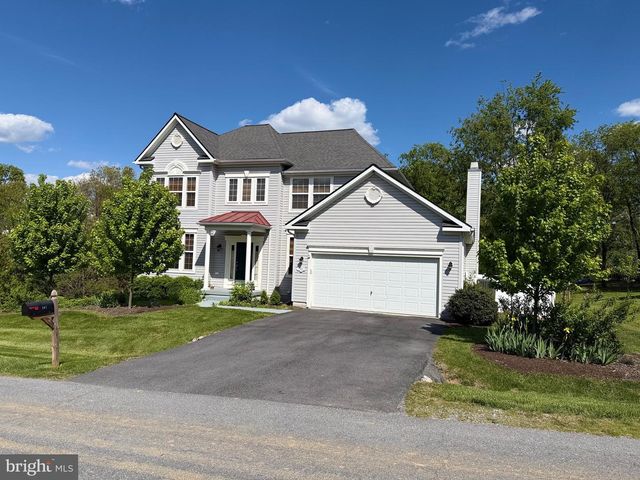 567 RIVANNA RUN, Falling Waters, WV 25419