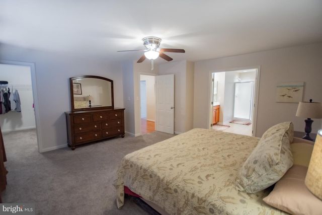 567 RIVANNA RUN, Falling Waters, WV 25419