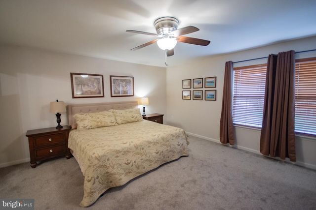 567 RIVANNA RUN, Falling Waters, WV 25419
