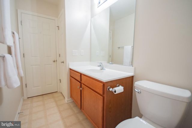 567 RIVANNA RUN, Falling Waters, WV 25419