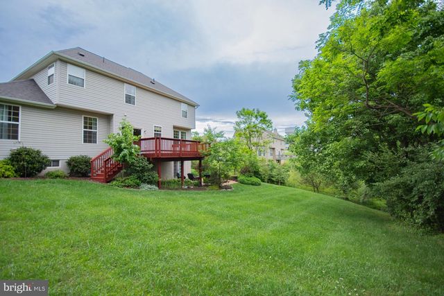 567 RIVANNA RUN, Falling Waters, WV 25419