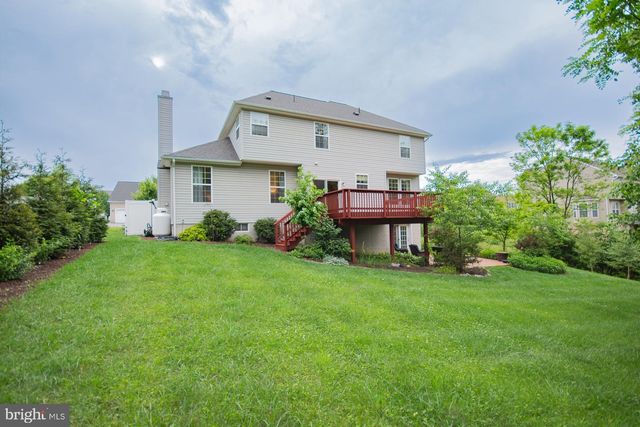 567 RIVANNA RUN, Falling Waters, WV 25419