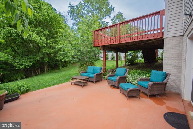567 RIVANNA RUN, Falling Waters, WV 25419