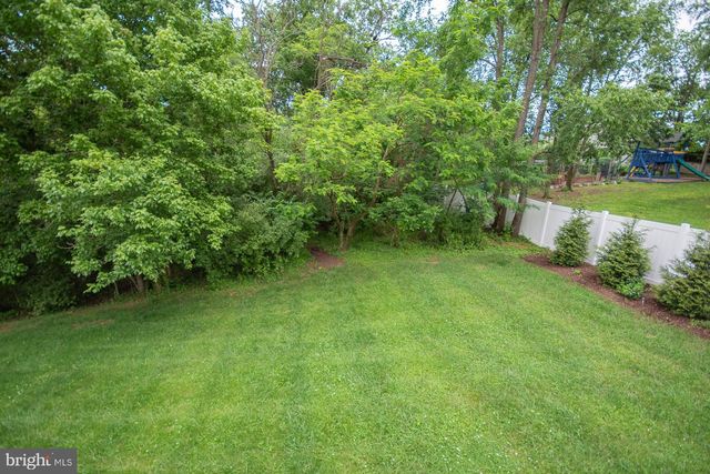 567 RIVANNA RUN, Falling Waters, WV 25419